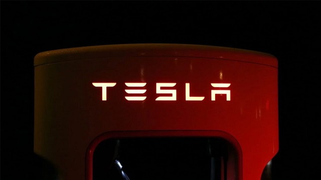 Tesla-มีแผนให้สถานี-Supercharger-รองรับการชาร์จรถยนต์ไฟฟ้าค่ายอื่นภายในปีนี้