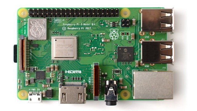 วิศวกรอังกฤษพัฒนา-AI-ให้ทำงานบน-Raspberry-Pi-ใช้ควบคุมหุ่นยนต์คัดแยกขยะรีไซเคิล